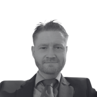 Billede af Louis Fleron med oplægget Sunsetting of existing system (.Net) – War stories from a survivor